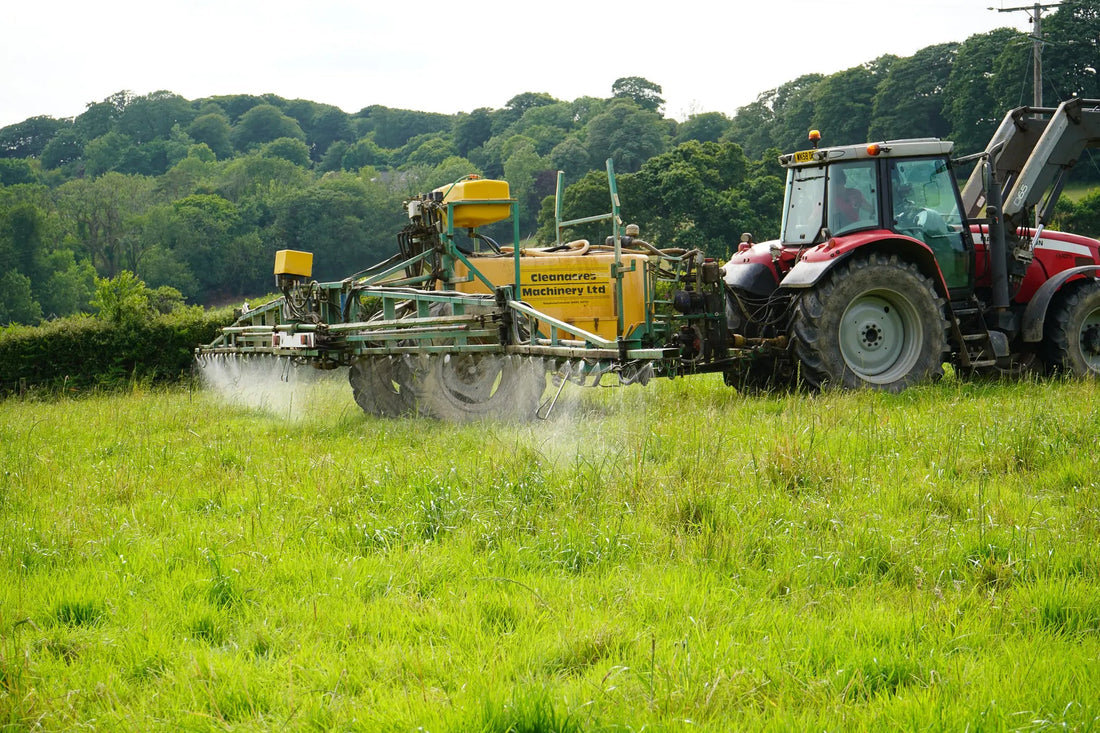 Seaweed Fertiliser Trials at Tresemple Farm 🌱🌊 - AquaCulture